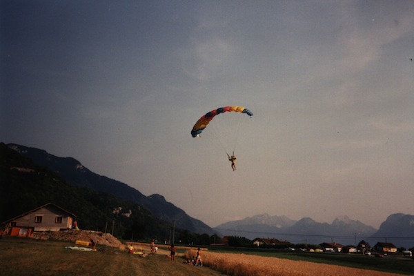 Atterrissage-parapente-Perroix-1990